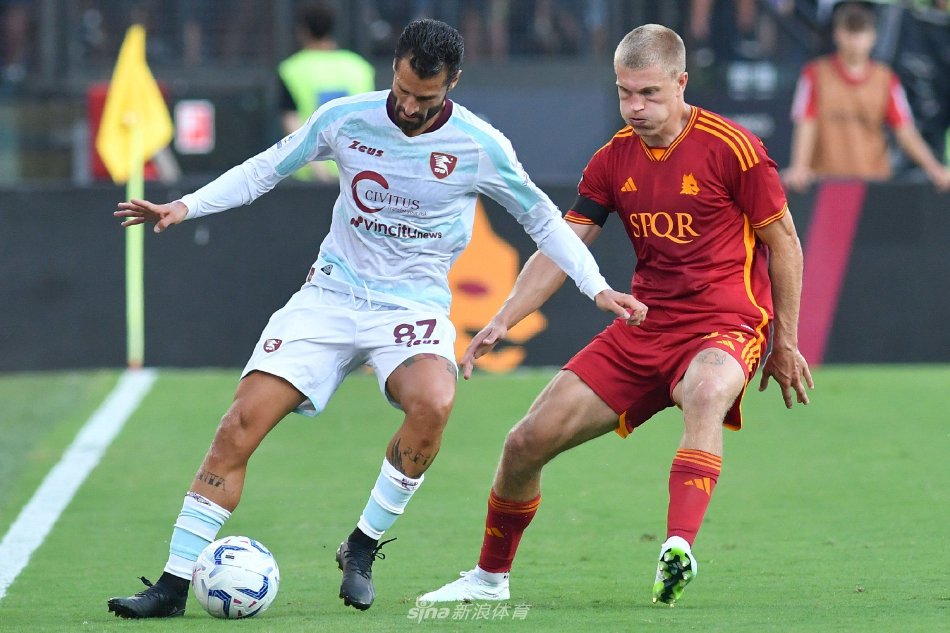 表现优异的 表现优异的