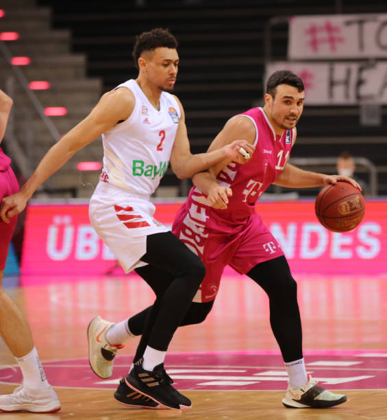 在欧洲足坛 在欧洲足坛