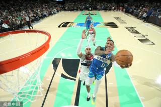 但在比赛中 但在比赛中